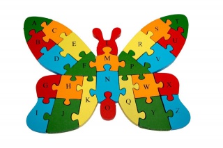 Edukacyjne drewniane puzzle - motyl