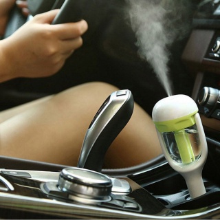 Dyfuzor zapachowy do auta z USB ładowarką