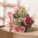 Dekoracyjny kwiatowy bukiet - różowy